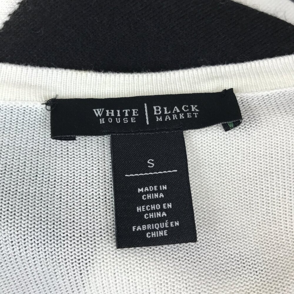 White House Black Market White Sweater with Dog Design - Picture 2 of 7